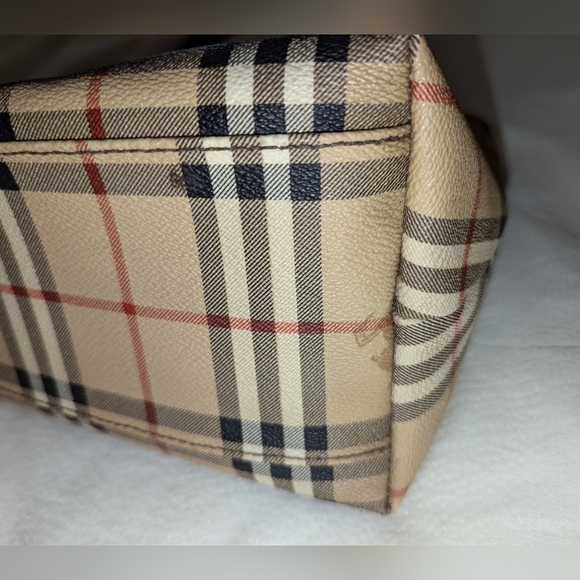 Burberry London Nova Check PVC Leather Haymaker Tote EUC with COA - Picture 6 of 16